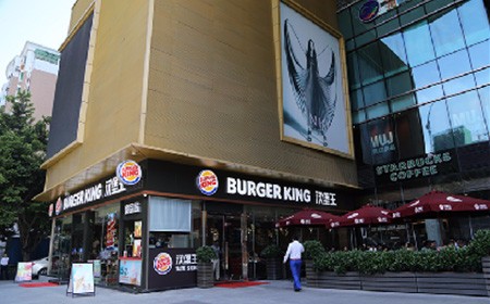 如何在餐飲業中裝修一家專營店？